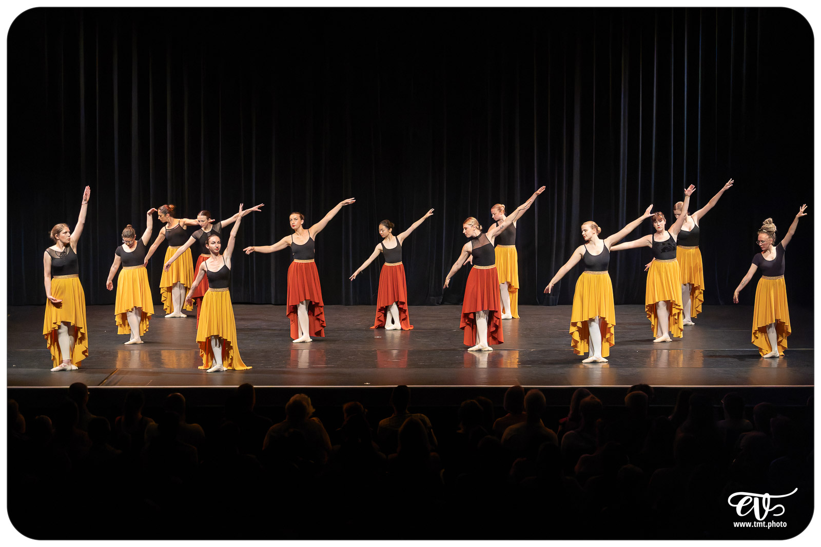 ECOLE DE DANSE CÉCILE ADAMOW